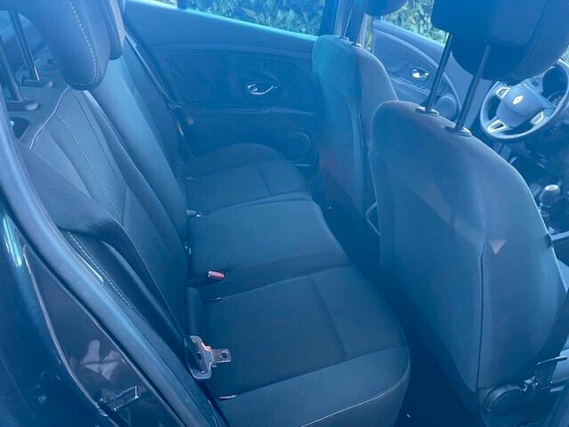 RENAULT MEGANE 5P 1.6 110CV BENZINA LIMITED