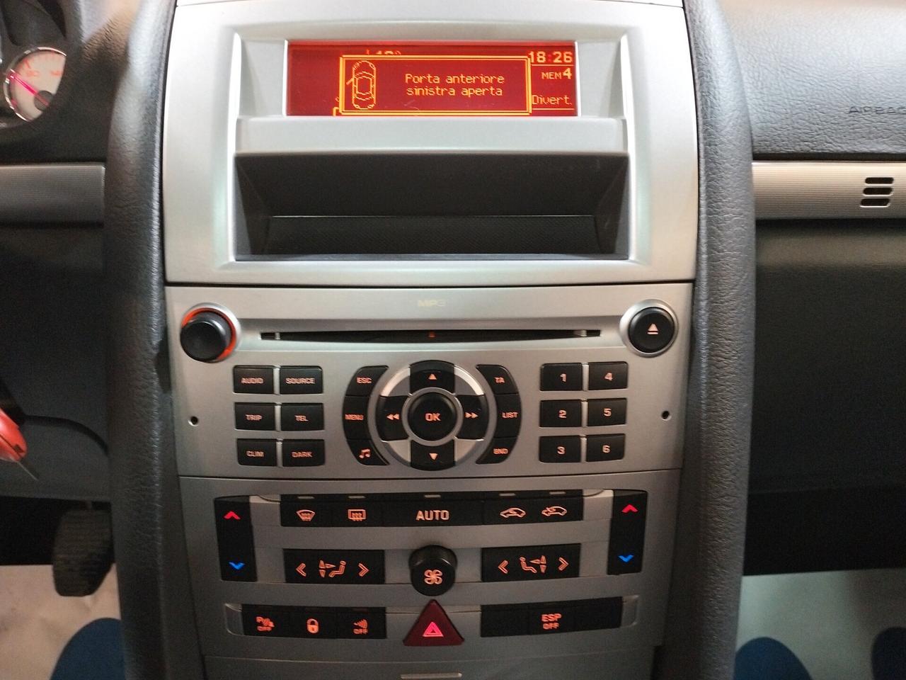 Peugeot 407 2.0 HDi aut. SW Ciel Féline - TETTO PANORAMICO