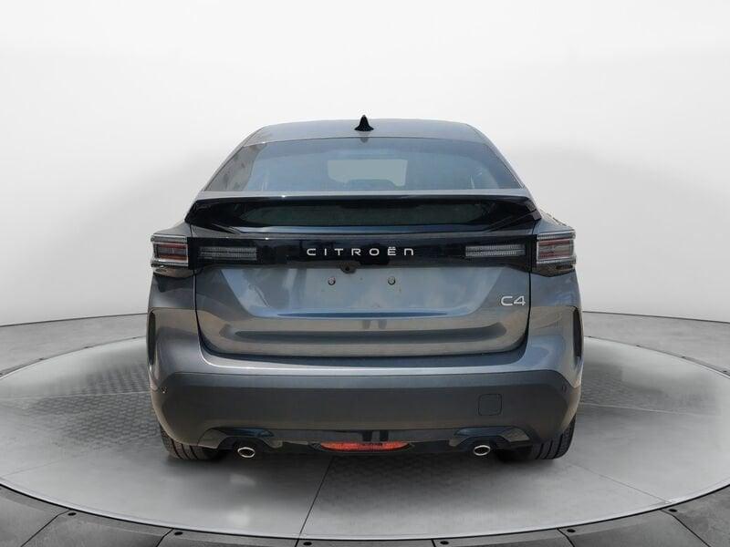 Citroën C4 Hybrid 136 e-DCS6 Plus