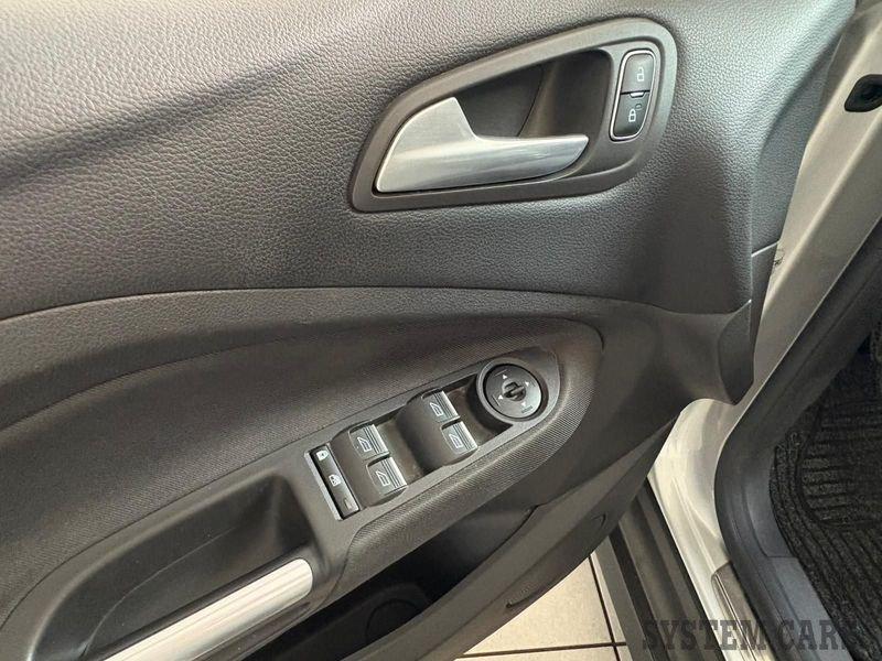 Ford C-Max 1.0 125CV Ecoboost S&S Titanium