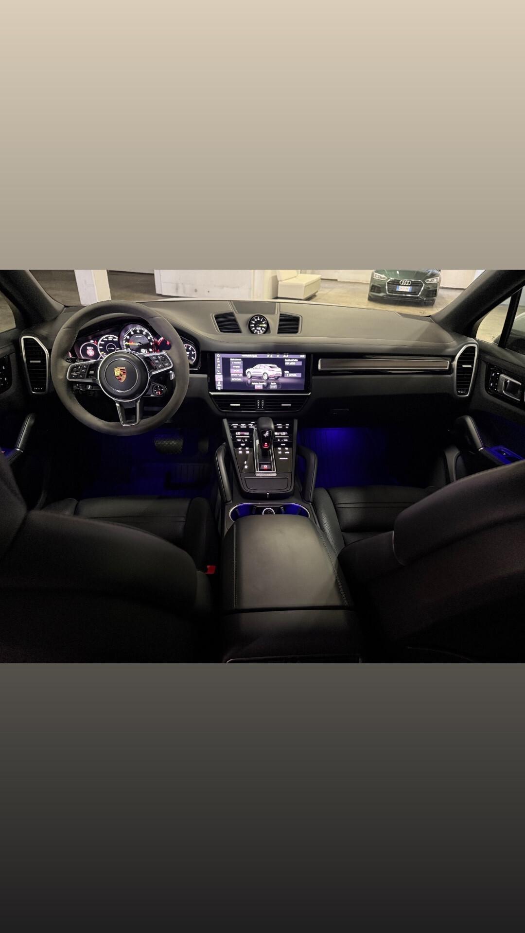 Porsche Cayenne Coupé 3.0 V6 E-Hybrid