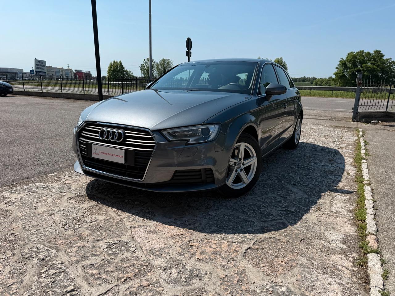 Audi A3 Sedan 1.6 TDI 116 CV Business