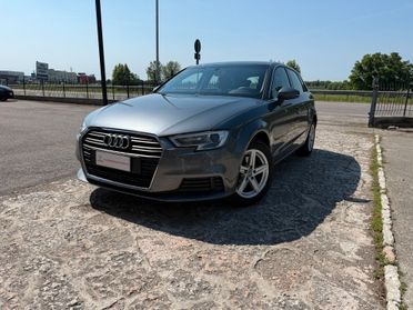 Audi A3 SPB 1.6 TDI S-tronic 116 CV Business