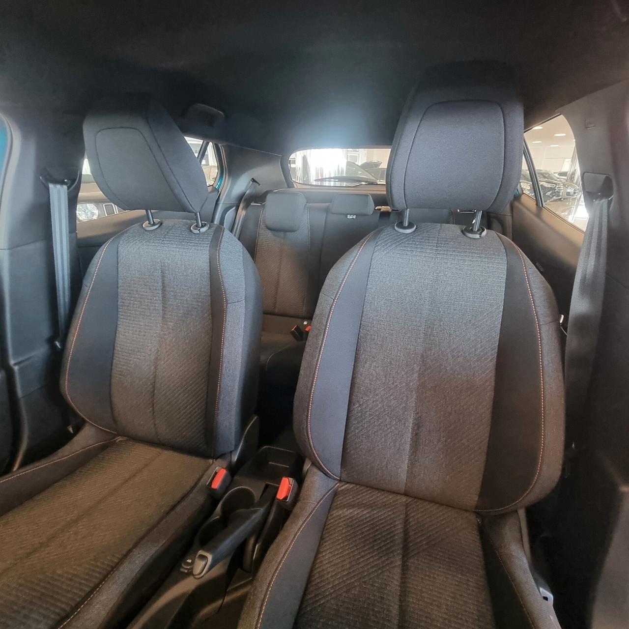 Peugeot 2008 PureTech 100 S&S Style