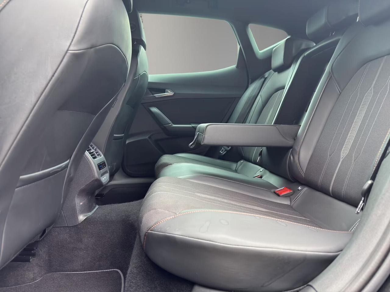 Cupra Formentor 1.4 e-Hybrid DSG Navi Camera Fari Led