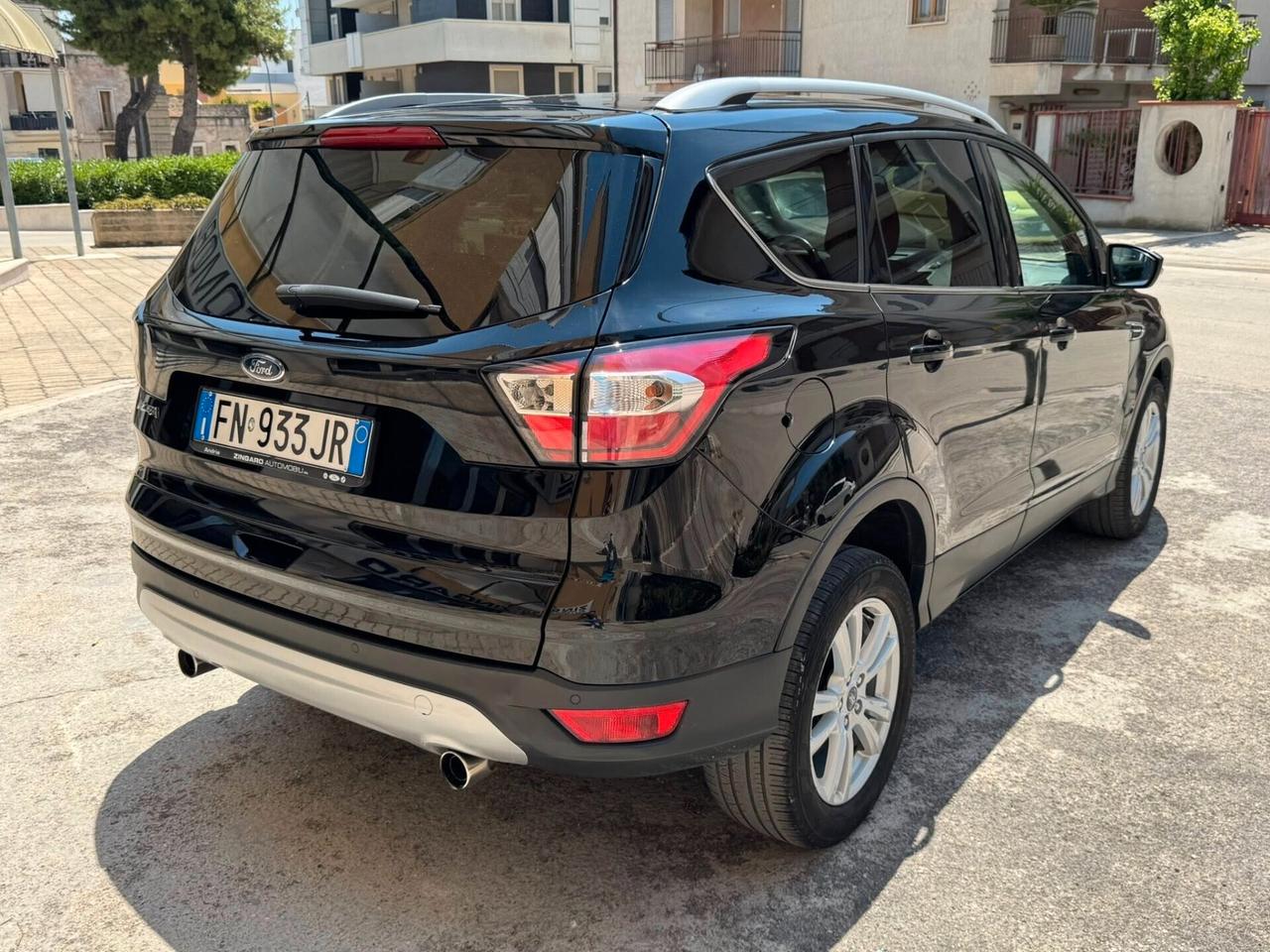 FORD KUGA 1.5 TDCI 120 CV. 2WD TITANIUM NAVI+CERCHI