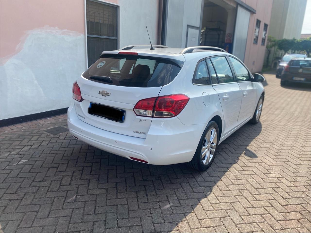 Chevrolet Cruze 1.7 Diesel Station Wagon LTZ