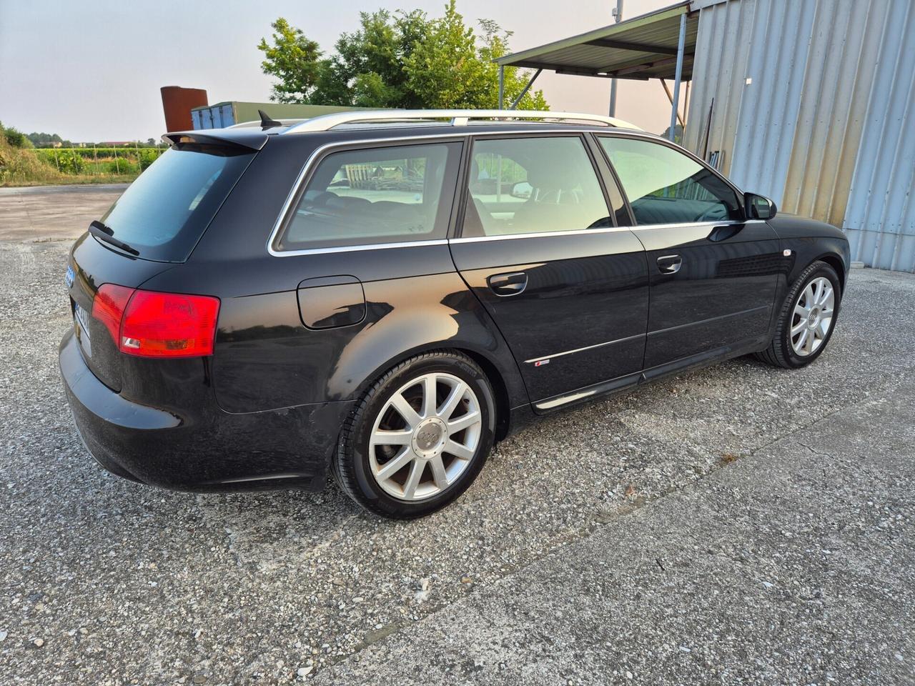 Audi A4 2.0 16V TDI Avant Top