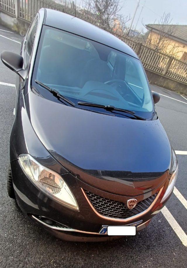 LANCIA Ypsilon 1.2 69 CV 5 porte Gold