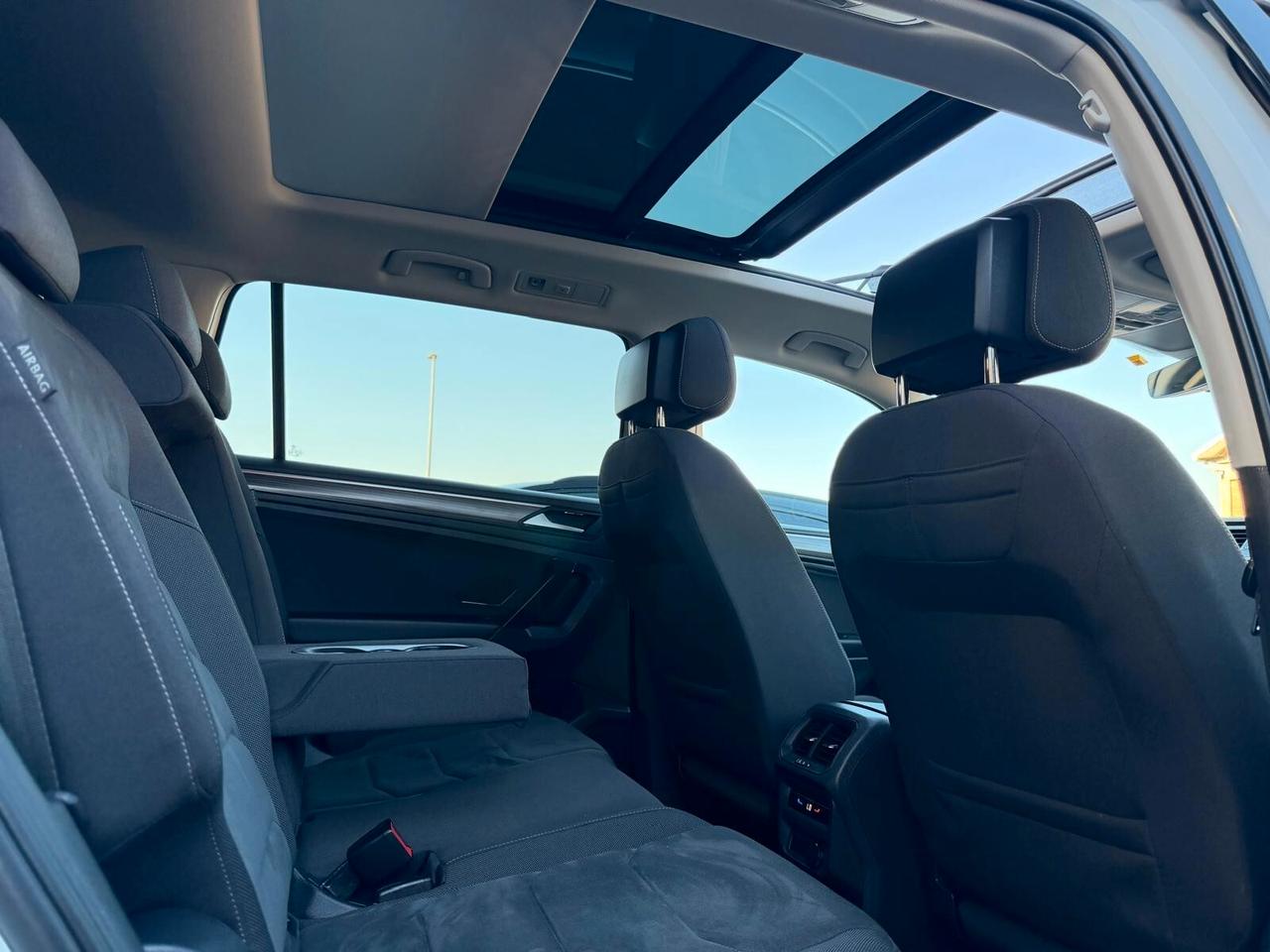 Volkswagen Tiguan Allspace 2.0 TDI SCR DSG Elegance Tetto Apribile