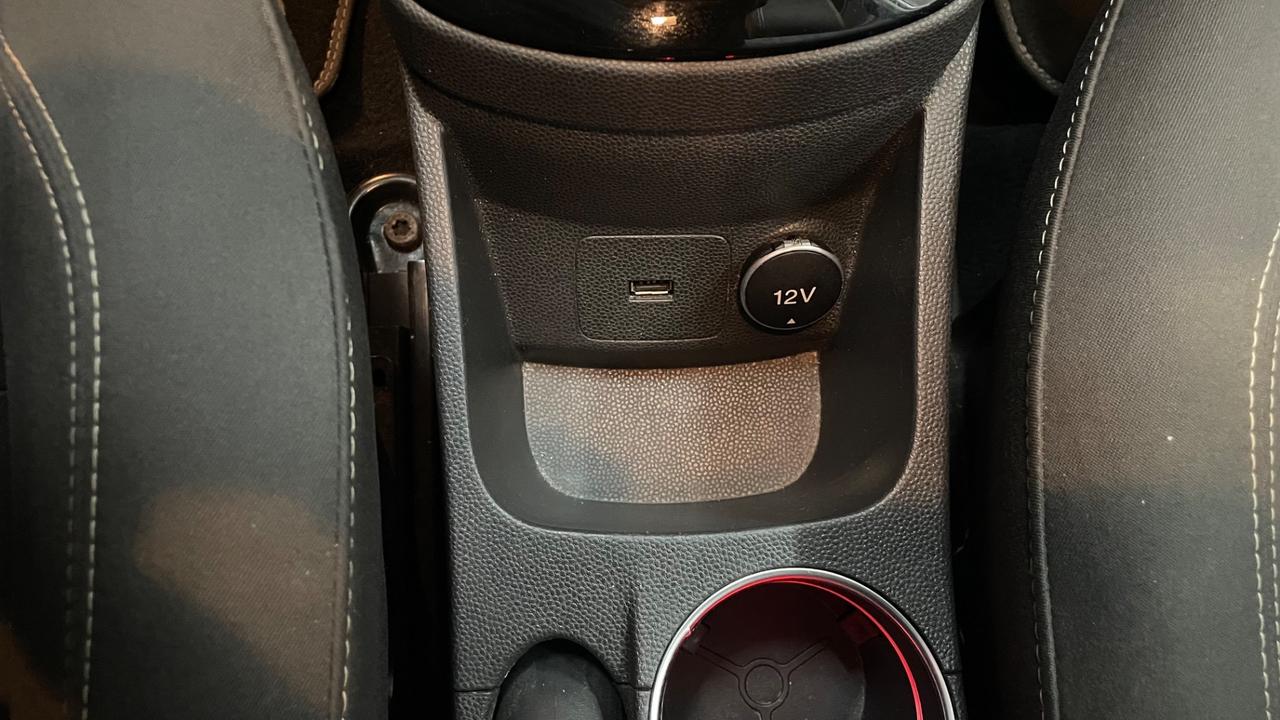 Ford Fiesta 1.5 TDCi 75CV 5 porte Titanium