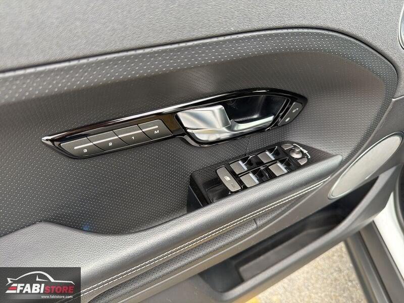 Land Rover RR Evoque Evoque MOTORE 2.2 TD4 150 Cv Dynamic Autom - Schermo XL, Pelle ecc