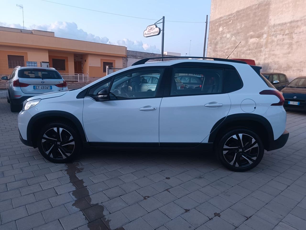 Peugeot 2008 BlueHDi 100 GT Line - anno 2018