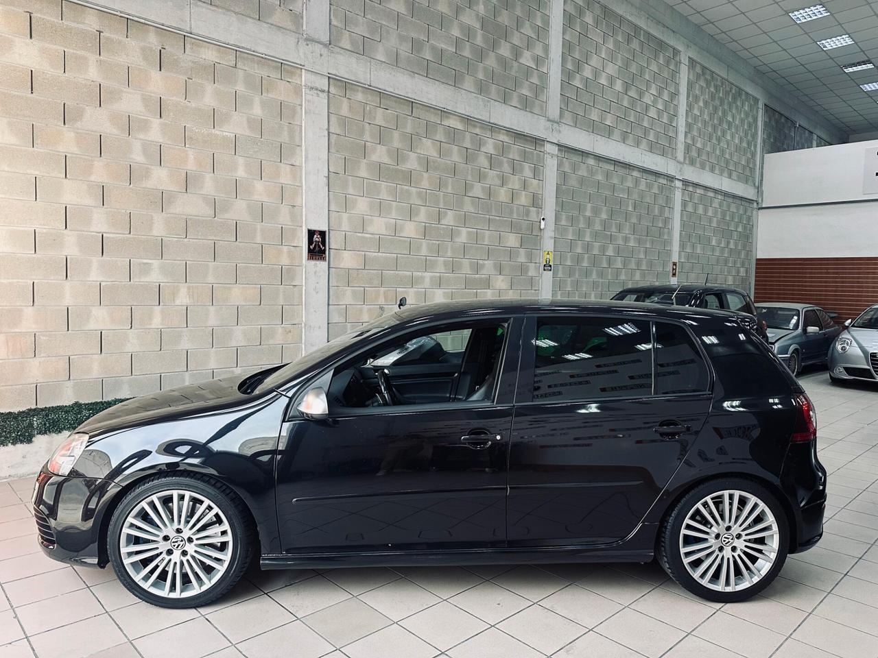 Volkswagen Golf R32 3.2 VR6 4mot. DSG