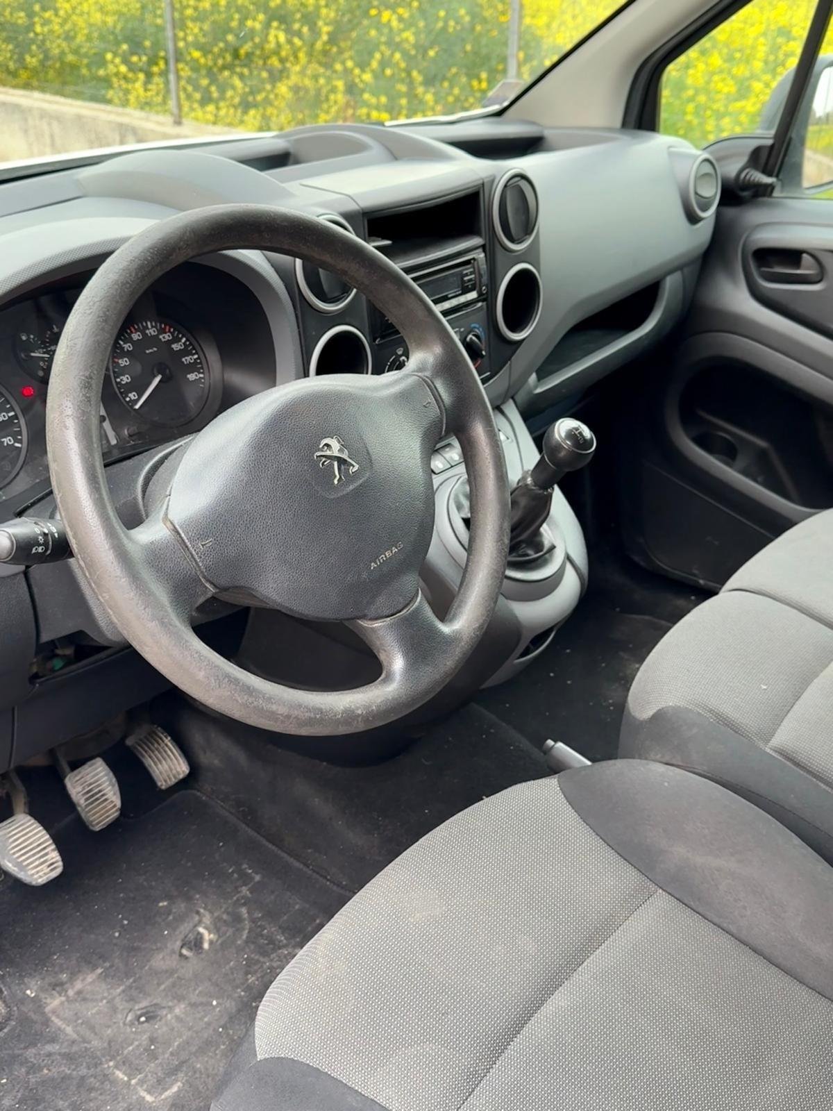 Peugeot Partner BlueHDi 100 L1 Furgone Pro