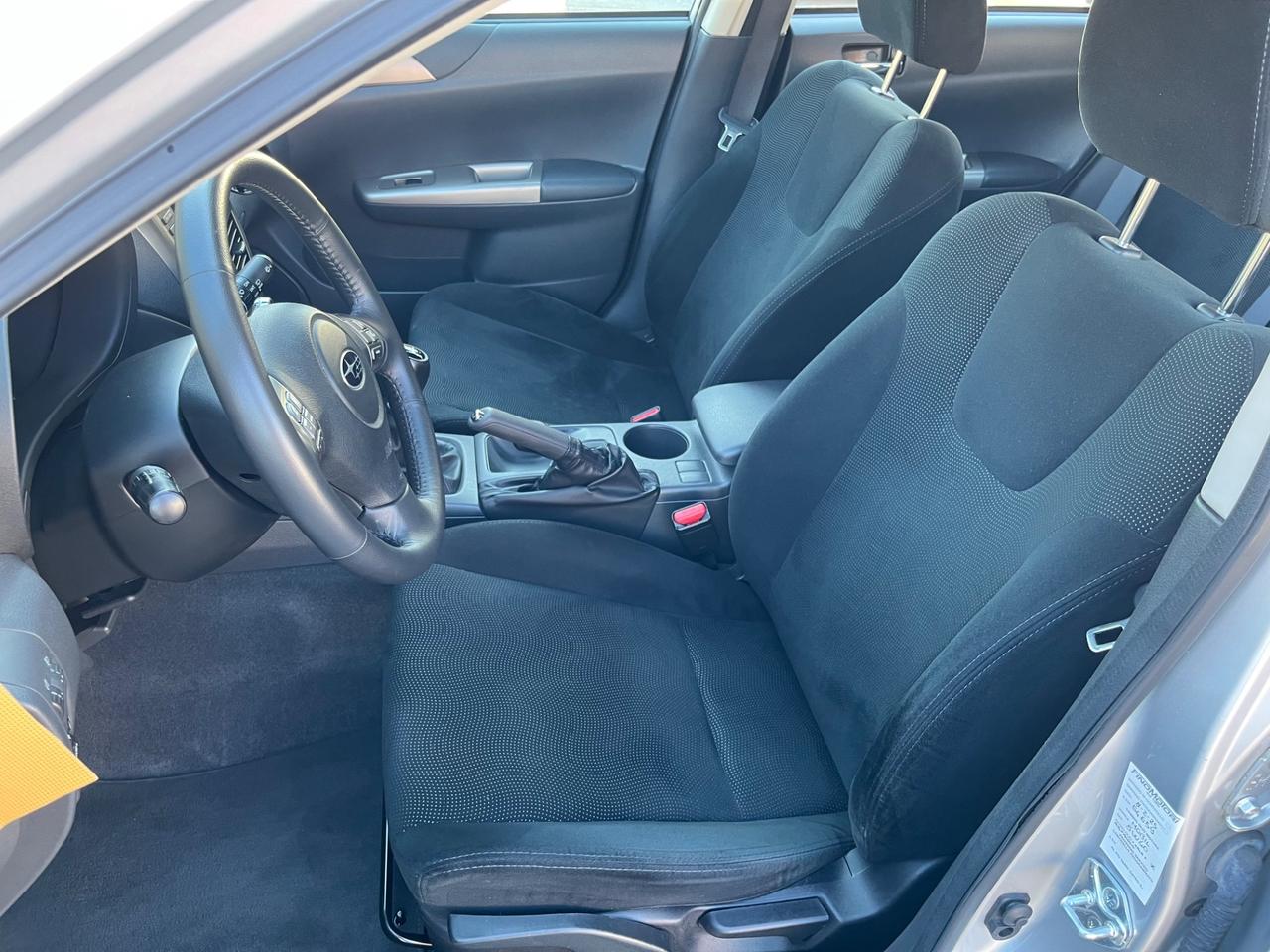 Subaru Impreza 1.5R 4x4