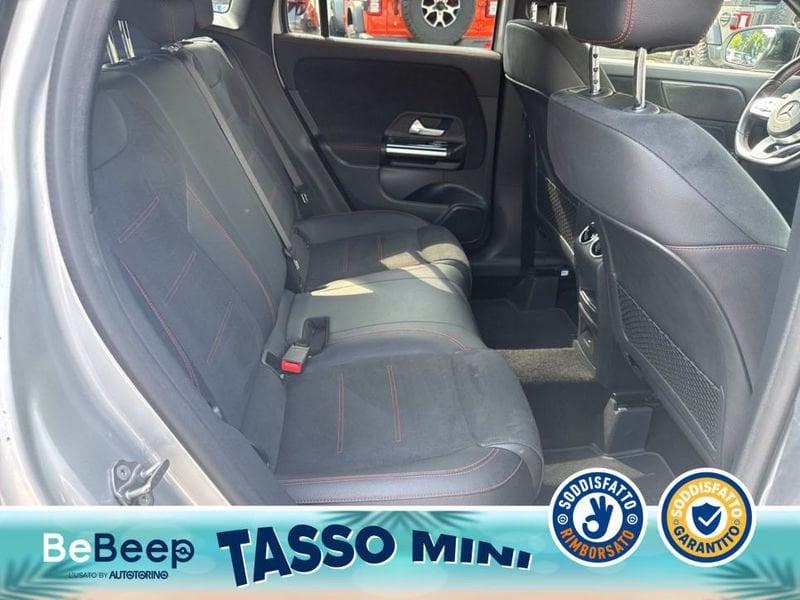 Mercedes-Benz GLA 180 D PREMIUM AUTO