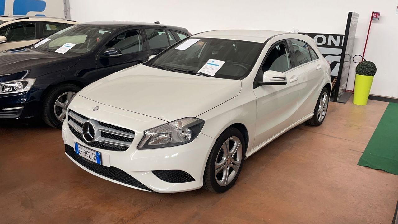 Mercedes A 180 Cdi Sport 1.5 Cc 110 Cv 2013