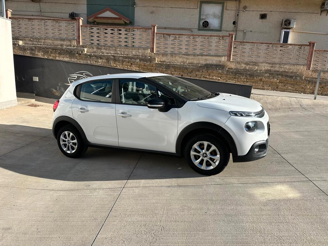 Citroen C3 PureTech 82 Shine