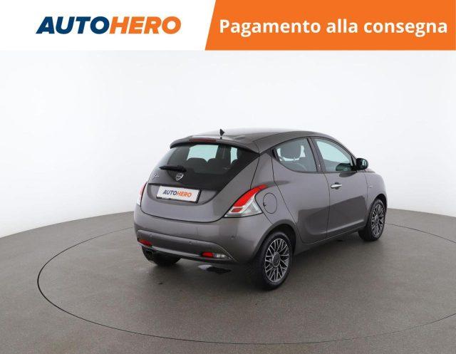 LANCIA Ypsilon 1.2 69 CV 5 porte Gold