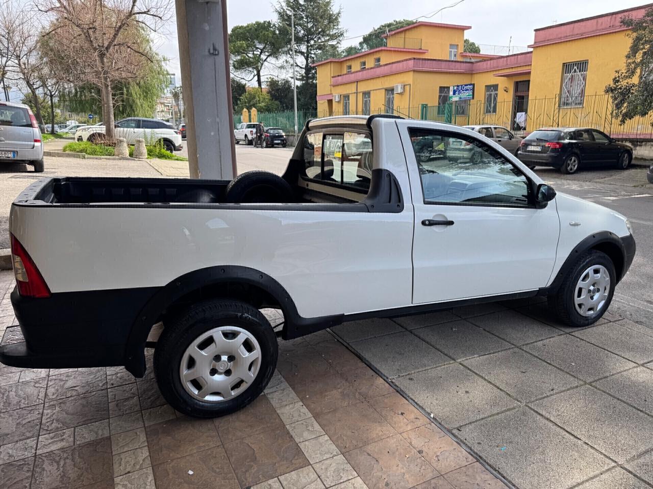 Fiat Strada 2008 - 1.3 MJT 85cv Pick-up