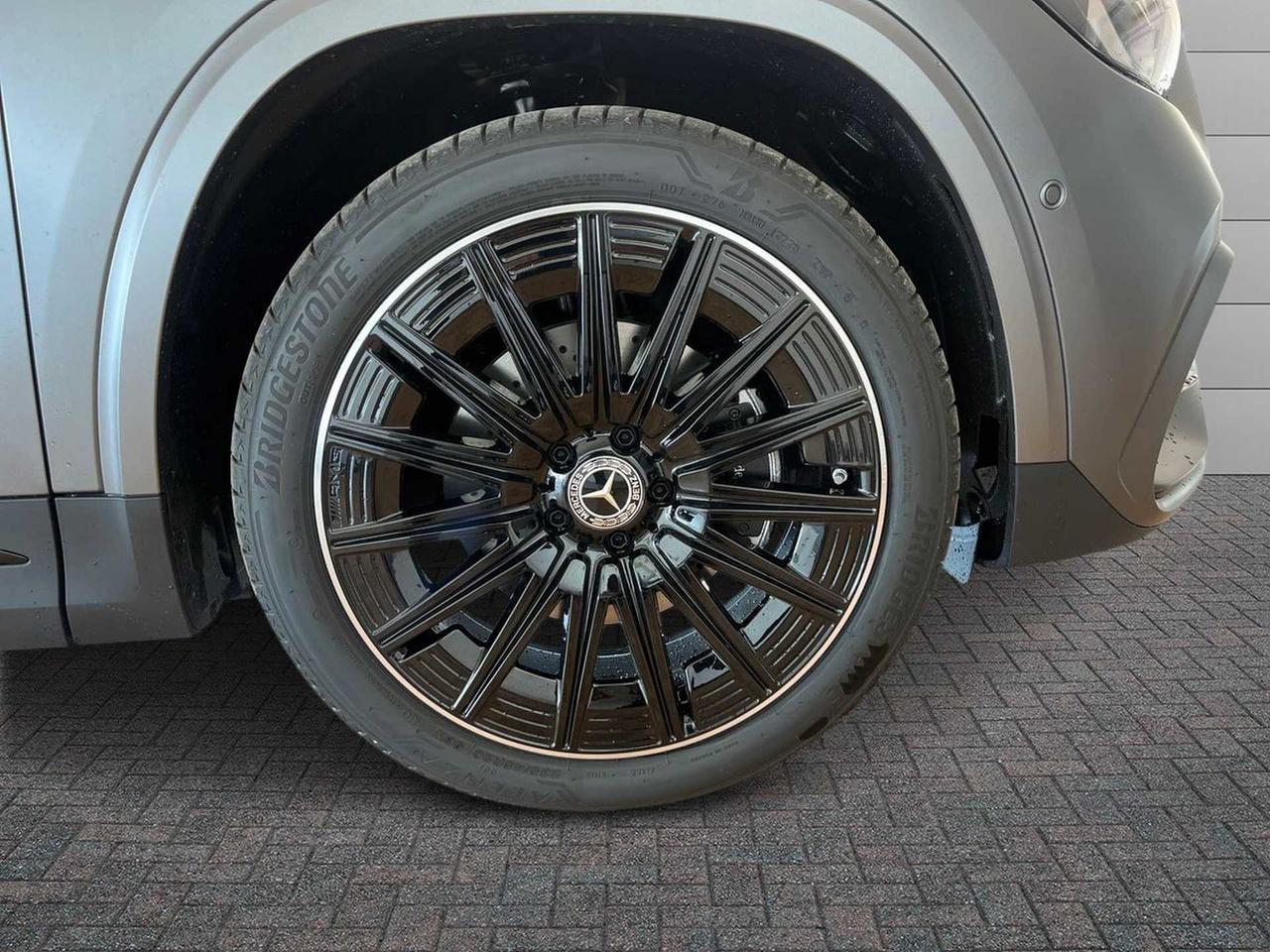 Mercedes-Benz GLA 200 d automatic