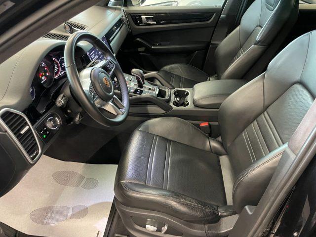 PORSCHE Cayenne Coupé 3.0 V6