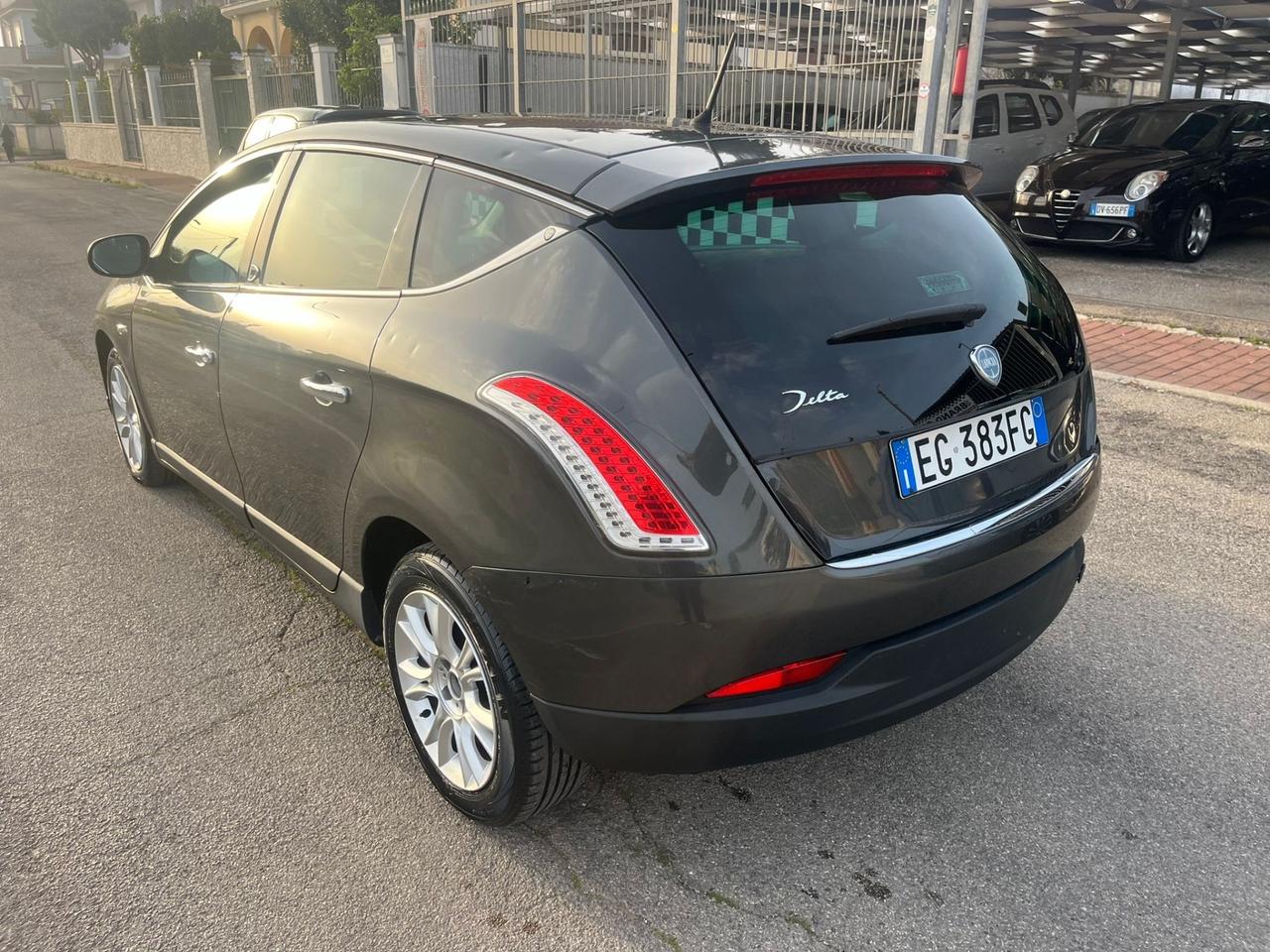 Lancia Delta 1.6 MJT Oro - 2011