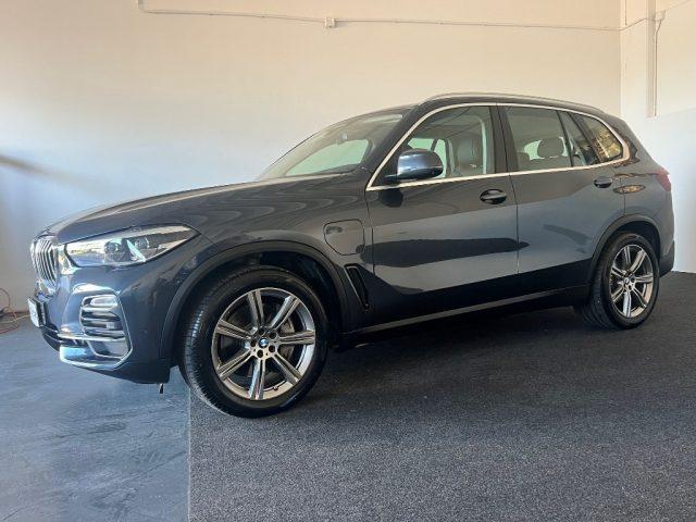 BMW X5 xDrive45e Business