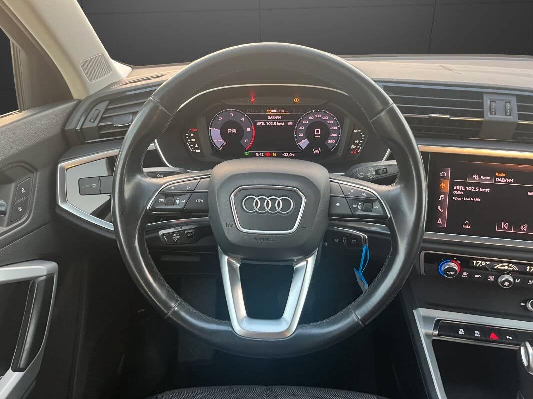 Audi Q3 35 2.0 tdi Business Advanced s-tronic