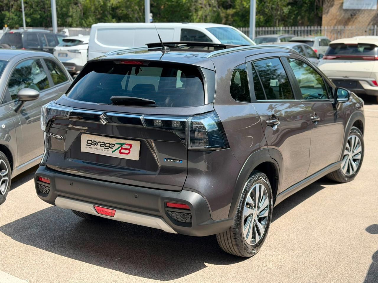 Suzuki S-Cross 1.4 Hybrid Top+