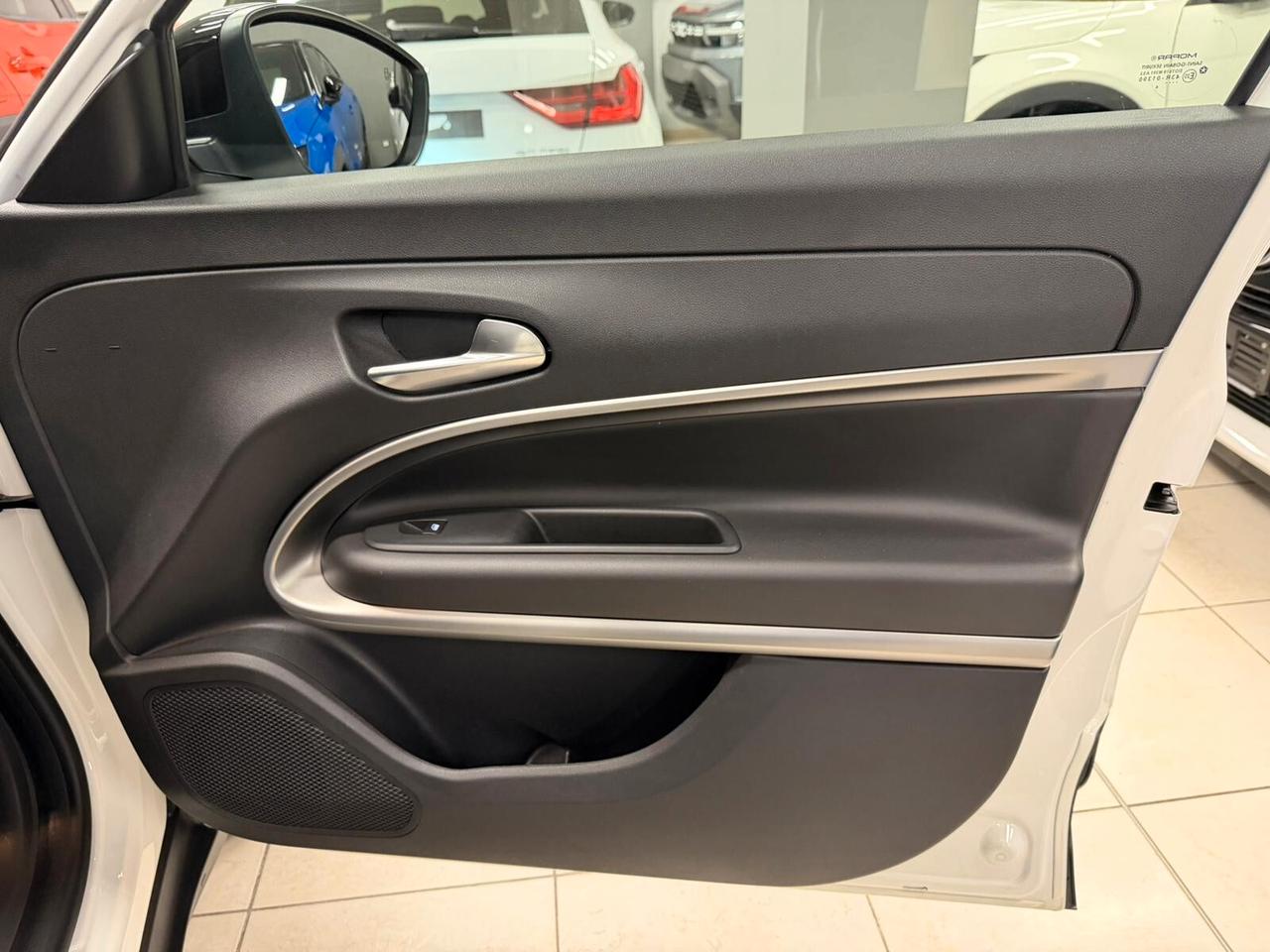 Jeep Avenger 1.2 Turbo 100 CV Altitude 220 AL MESE