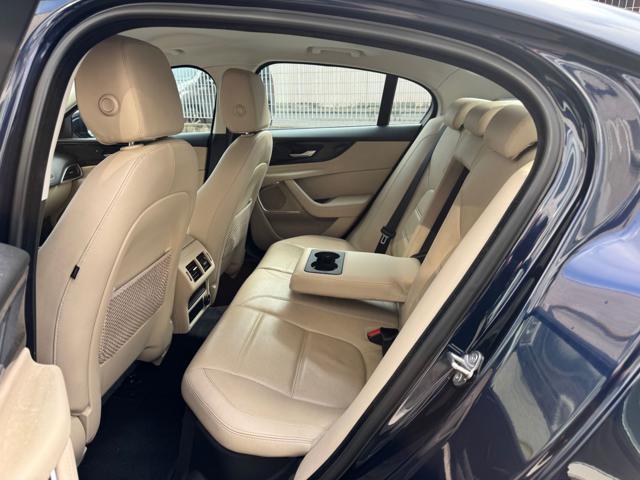 JAGUAR XE 2.0 D 180 CV aut. R-Dynamic HSE