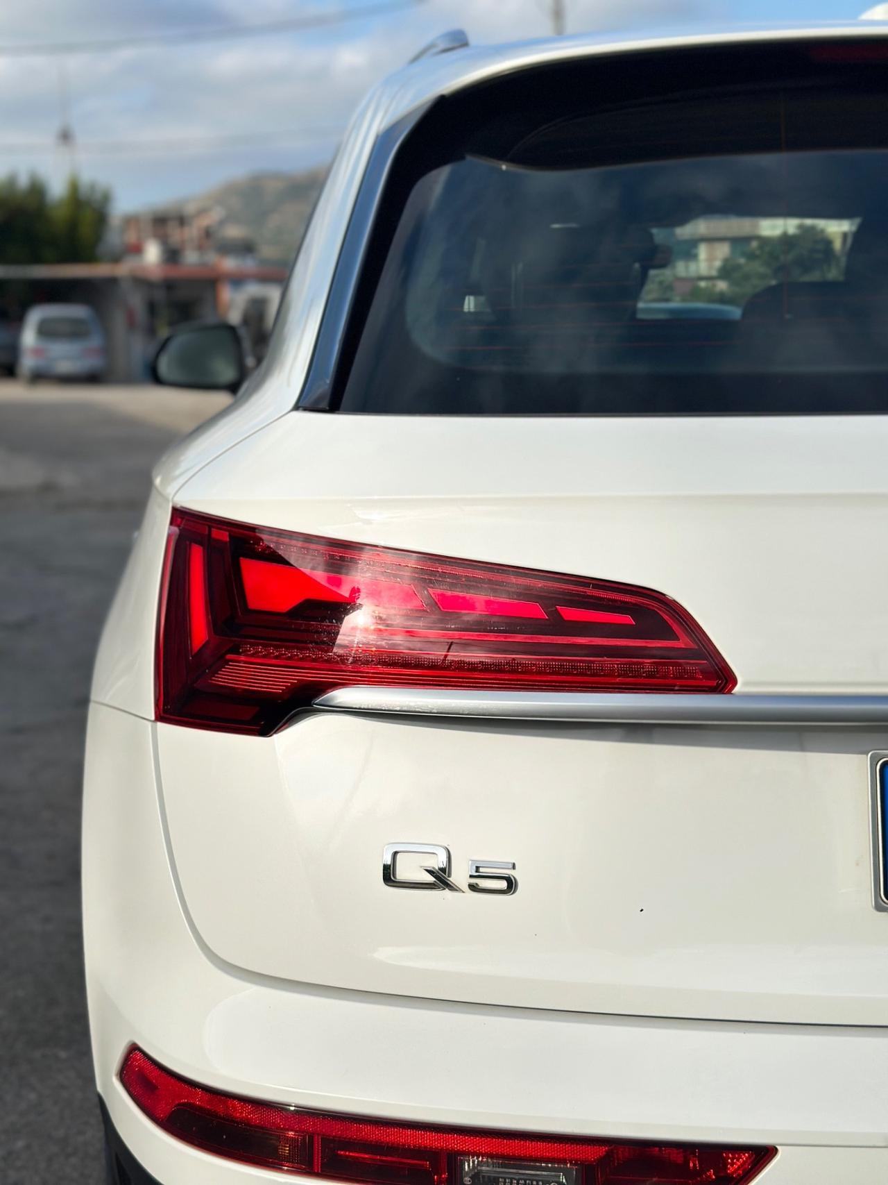Audi Q5 40 TDI 204 CV quattro S tronic Business