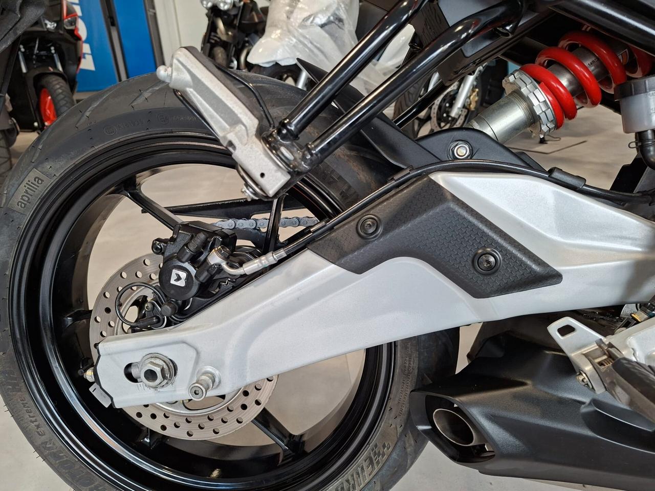 Aprilia Tuono 457 Euro 5 plus