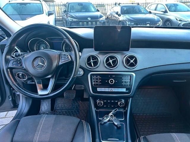 Mercedes-benz GLA 200 d Automatic 4Matic Sport
