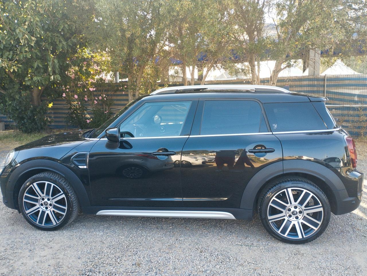 Mini Countryman 2.0 Yours TETTO