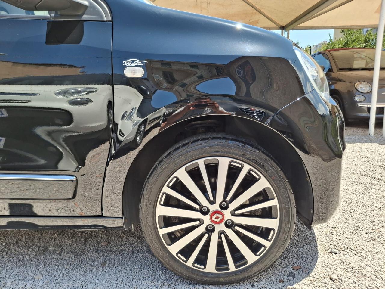 Renault Twingo TCe 95 CV EDC Signature