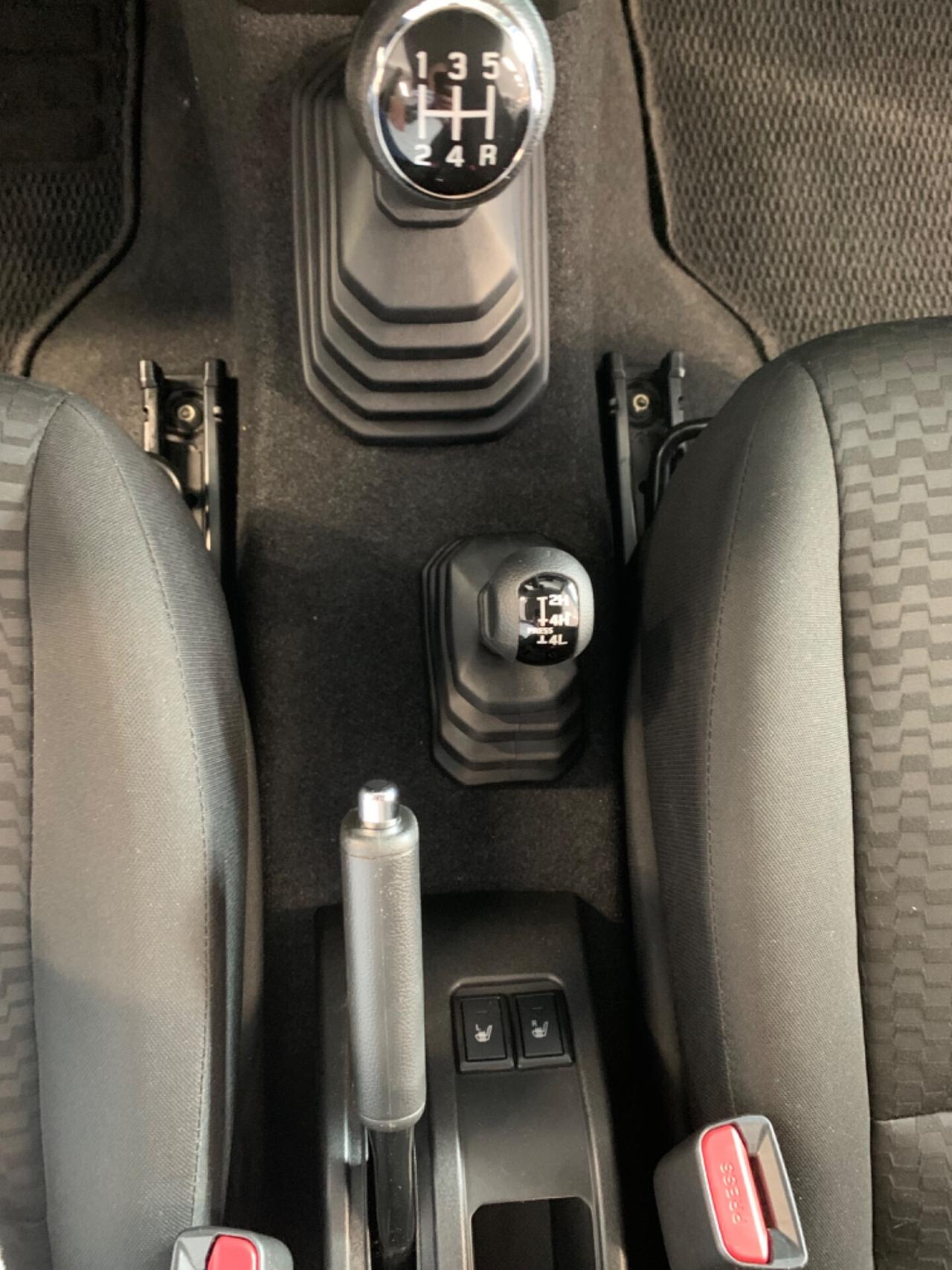 Suzuki Jimny 1.5 4 Posti