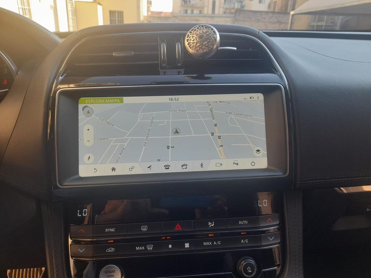 Jaguar F-Pace 2.0 20d Turbo #7015