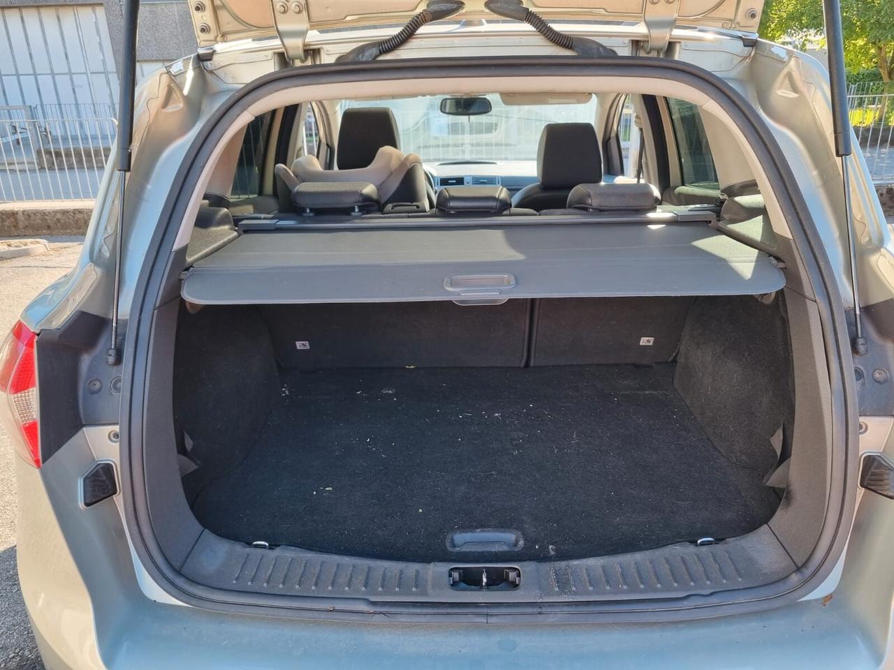 Ford Kuga Kuga+ 2.0 TDCi 136 CV 4WD DPF