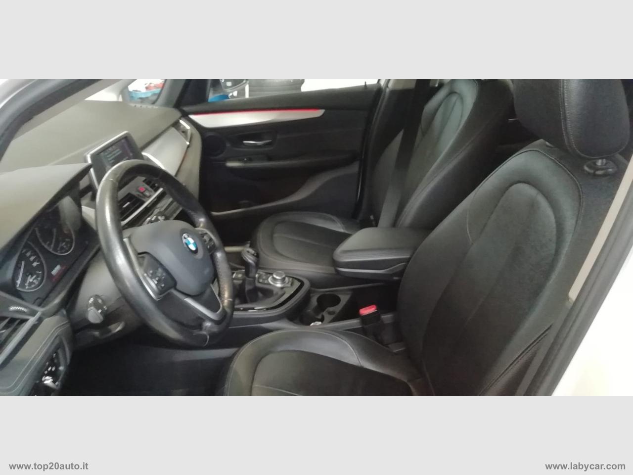 BMW 218d Active Tourer Luxury