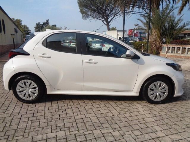 Toyota Yaris 1.5 Hybrid 5 porte Active