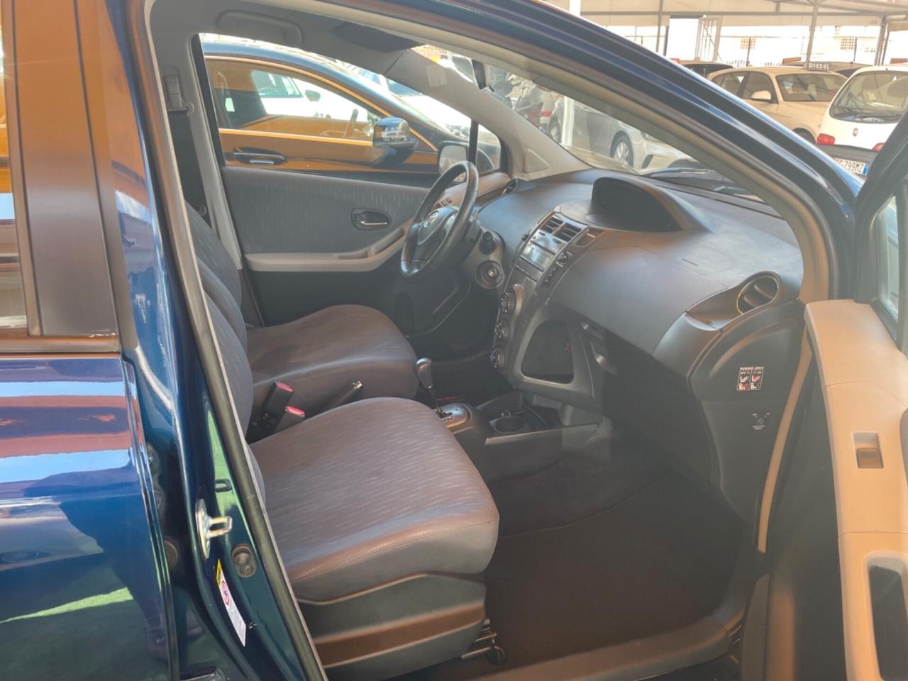 Toyota Yaris 1.4 D-4D DPF 5 porte M-MT Sol