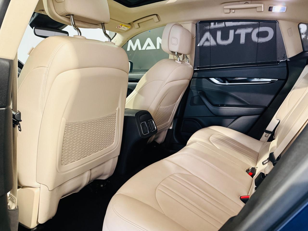 MASERATI LEVANTE*Q4*SERIE LIMITATA*TETTO*430 CV*