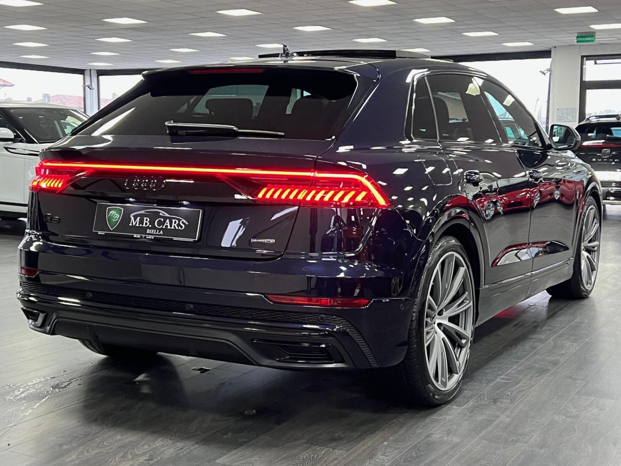 Audi Q8 55 3.0 tfsi mhev Sport quattro tiptronic