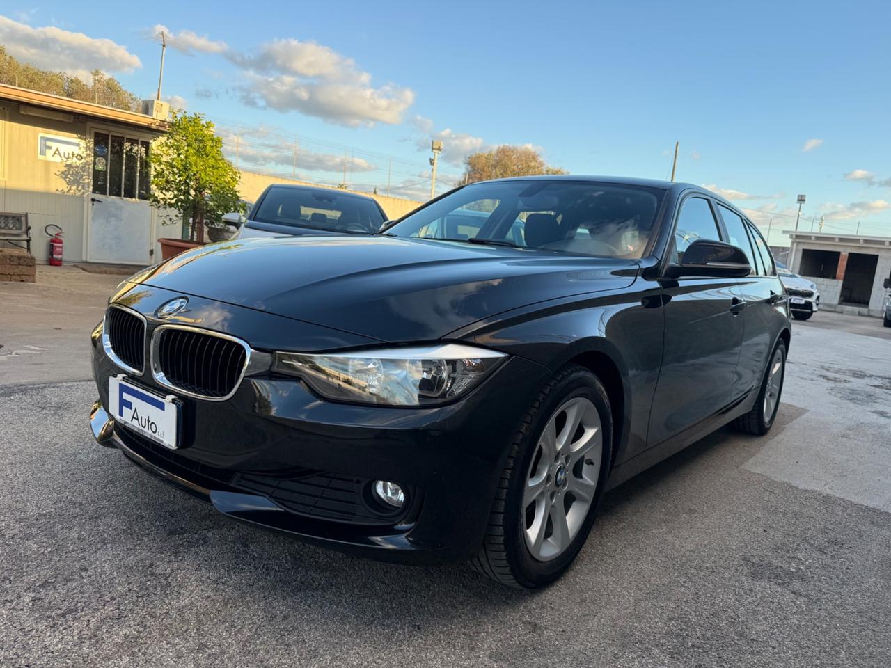 Bmw 316d Touring Sport,Bluetooth,Climatronic bizona,Navi,ecc.