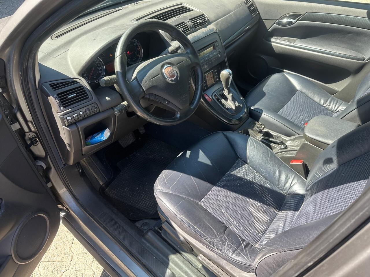 Fiat Croma 1.9 Multijet aut. Must