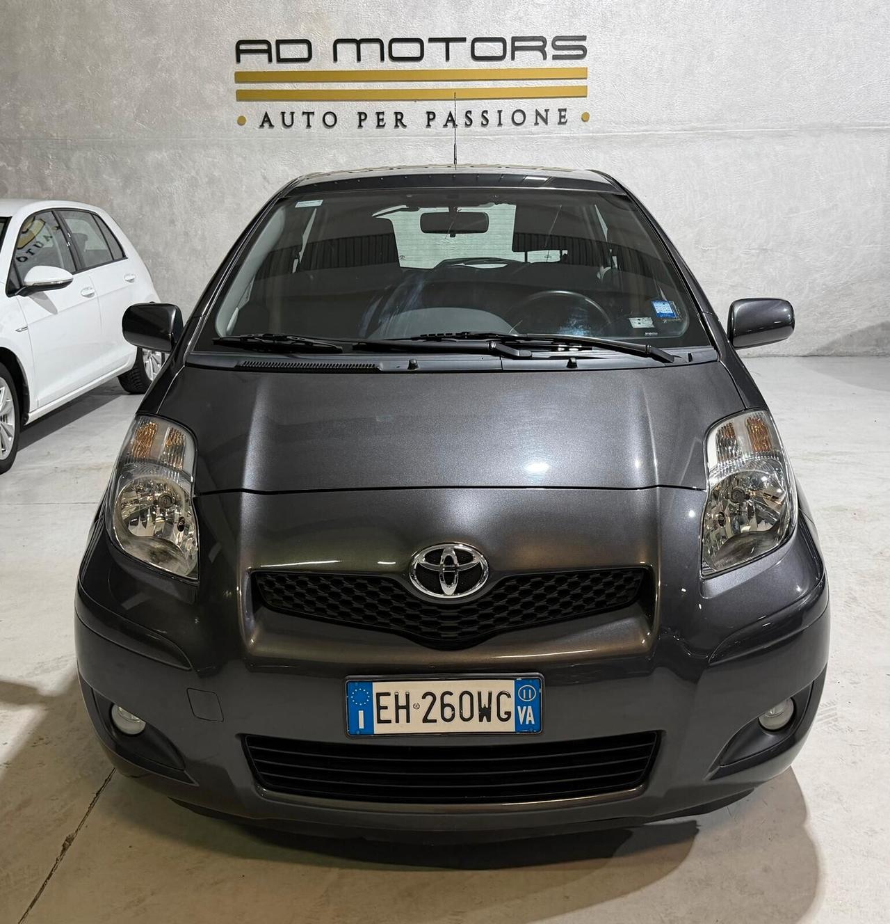Toyota Yaris Benzina Automatica