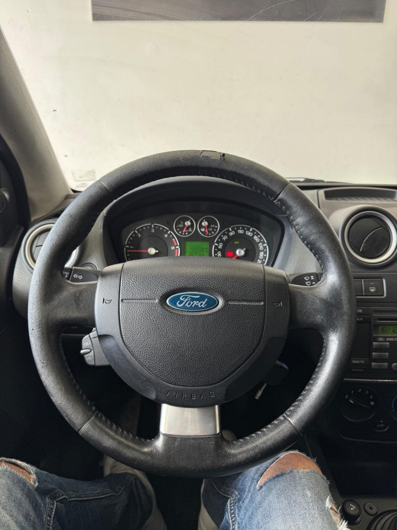 Ford Fiesta 1.4 TDCi 5p. Titanium